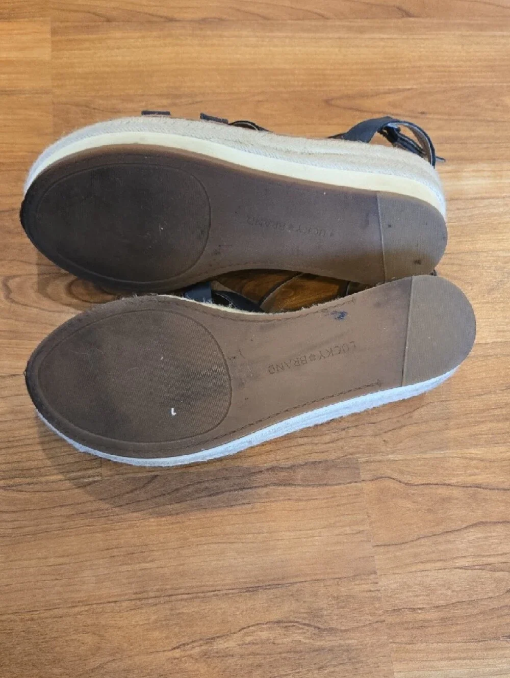 Lucky Brand Black Strappy Platform Espadrille Sandals - Picture 4 of 5
